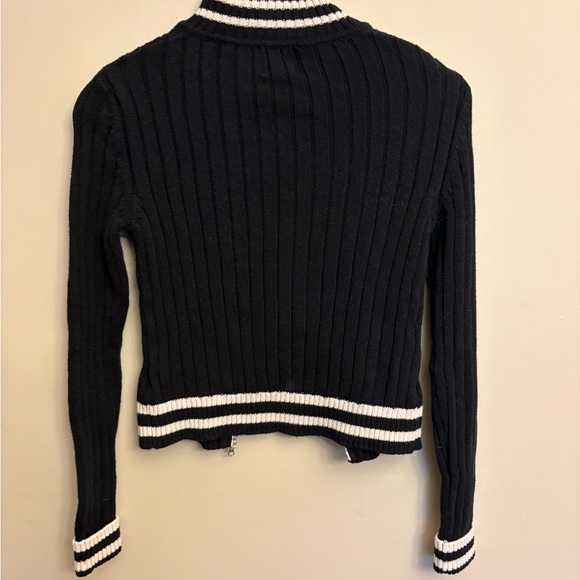 Urban Outfitters Black Ribbed Zip-Up Sweater with White Stripes - Picture 4 of 4